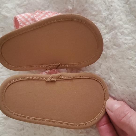 Peach, white and tan Baby sandles size 2 - Picture 3 of 3